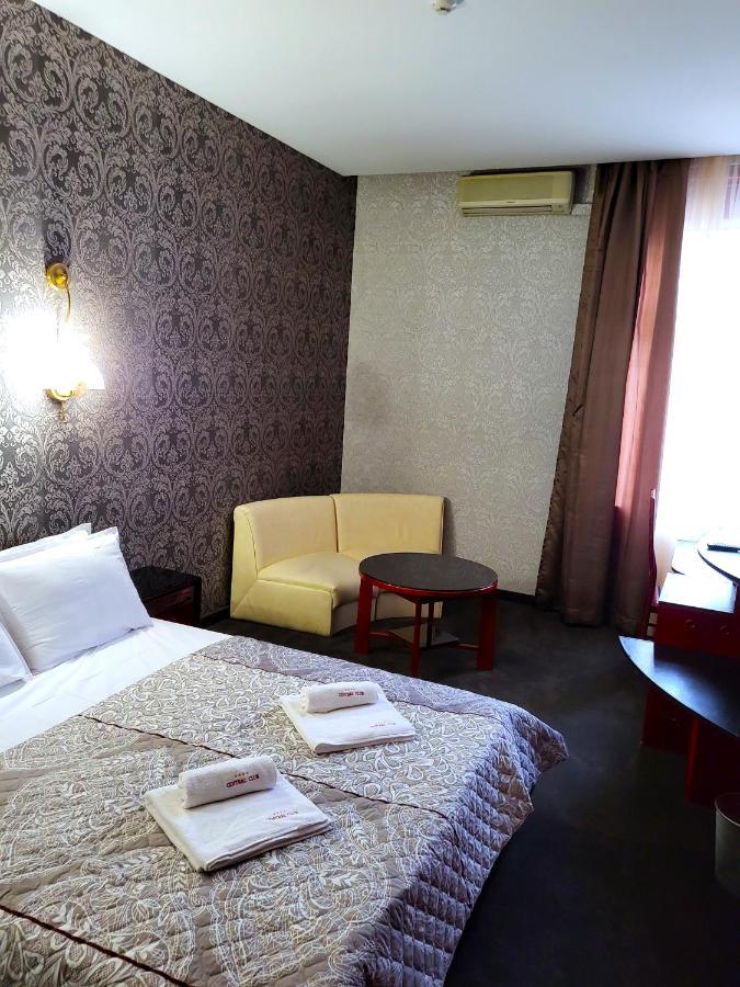 Deluxe Double Room Spa Access,1333131461:JPEG